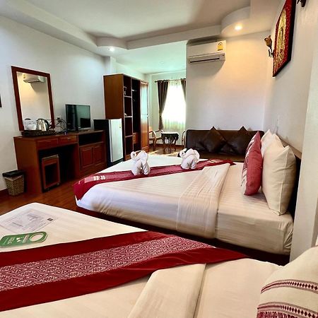 Sawadeelanna Hotel ナーン エクステリア 写真